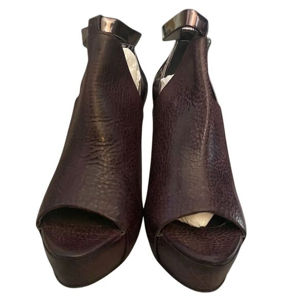Brunello Cucinelli Shoes - Brunello Cucinelli Women's Brown Leather Slingback Wedge Heels Size 7